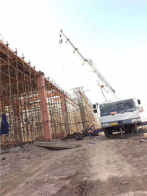 高青县吊车作业的安全注意事项有哪些？