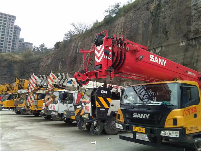 高青县吊车出租按什么计费？台班费、单次费、里程费怎么算？